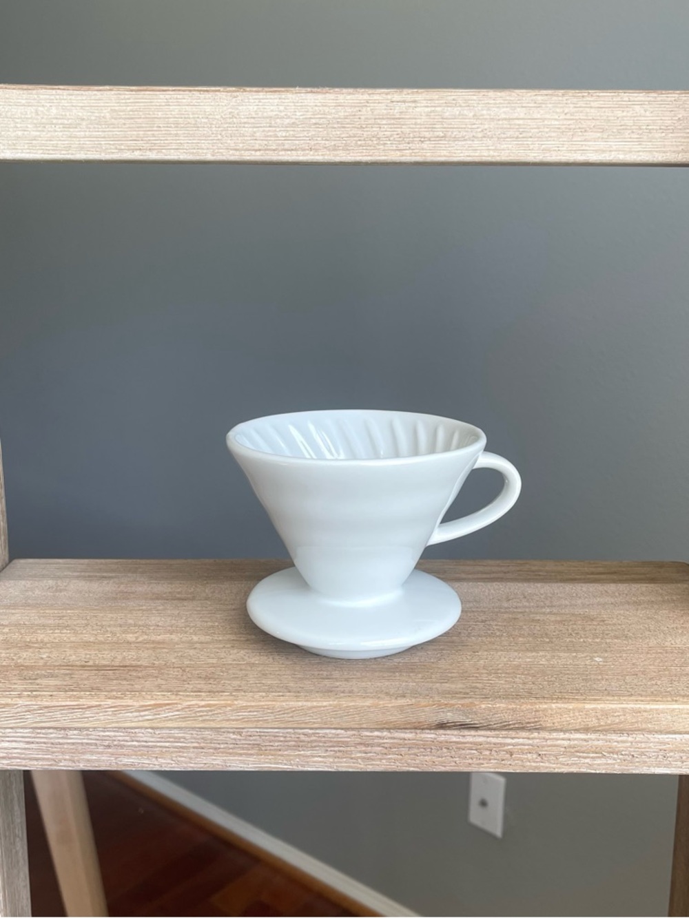 Pour Over Ceramic Coffee Dripper Slow Brewing V60 Style White 2 Cups Handle Cafe